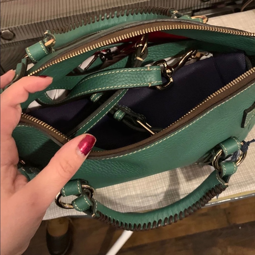 NWT Dooney and bourke Emerald Satchel - Picture 4 of 5